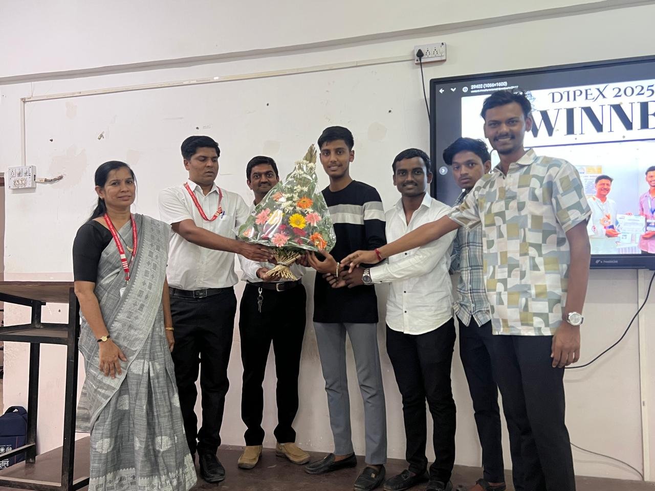 Project Competition Dipex -COEP